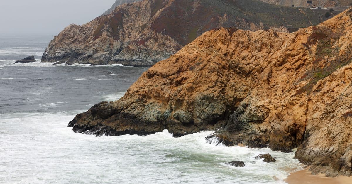 Ocean coastline at San Luis Obispo County, California